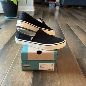 TOMS Alpargata Fenix Slip On Womens 9